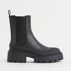 Women’s Chelsea boots.